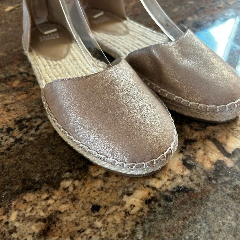NEW $140~Eileen Fisher~LALA Gold Leather Ankle Strap Espadrille Flats~8/8.5